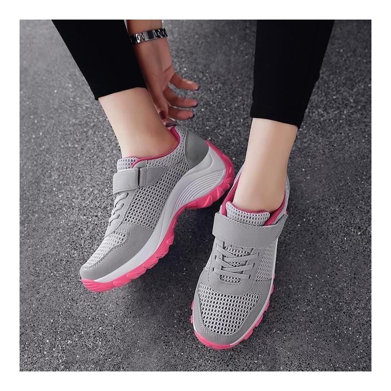 Scarpe sportive da donna confortevoli e traspiranti